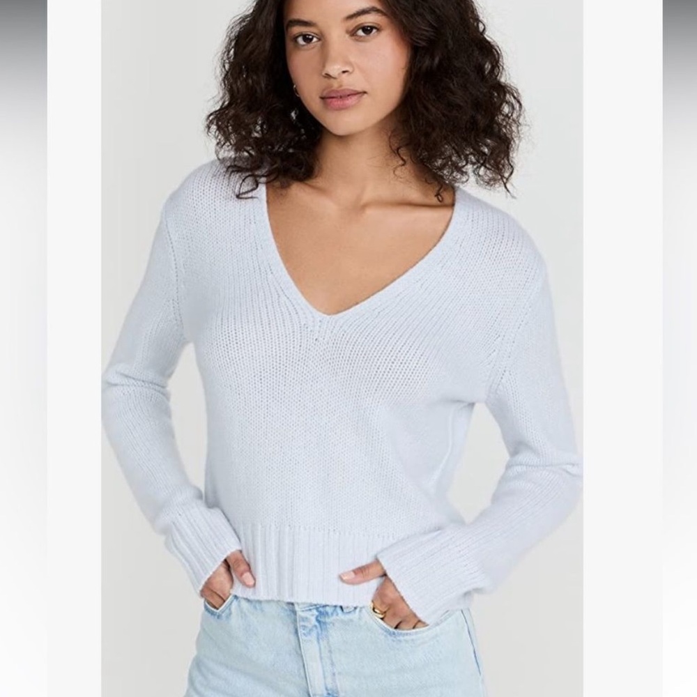 Vince Cashmere Chunky V Neck Pullover Powder Blue Cropped Sweater M